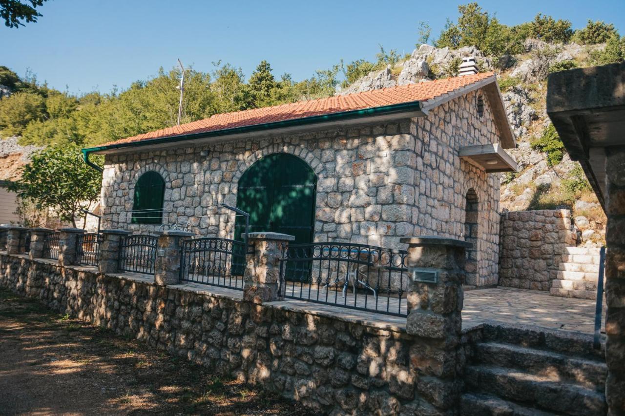 River Huts Zrmanja Obrovac Exterior photo